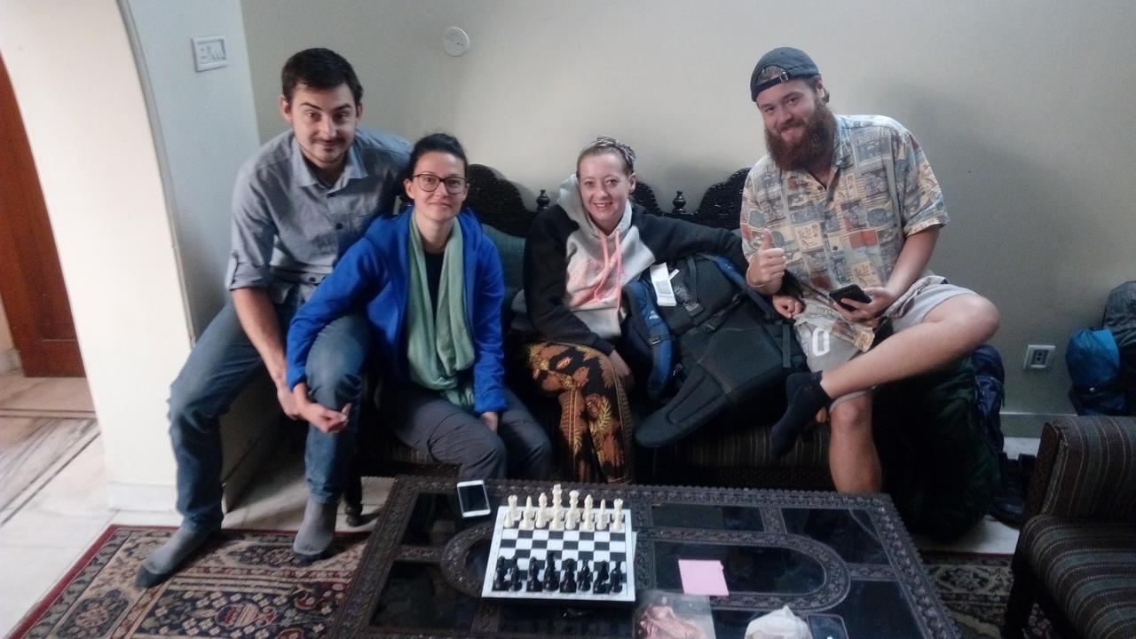 ג'איפור Lazy Mozo Backpackers Hostel מראה חיצוני תמונה