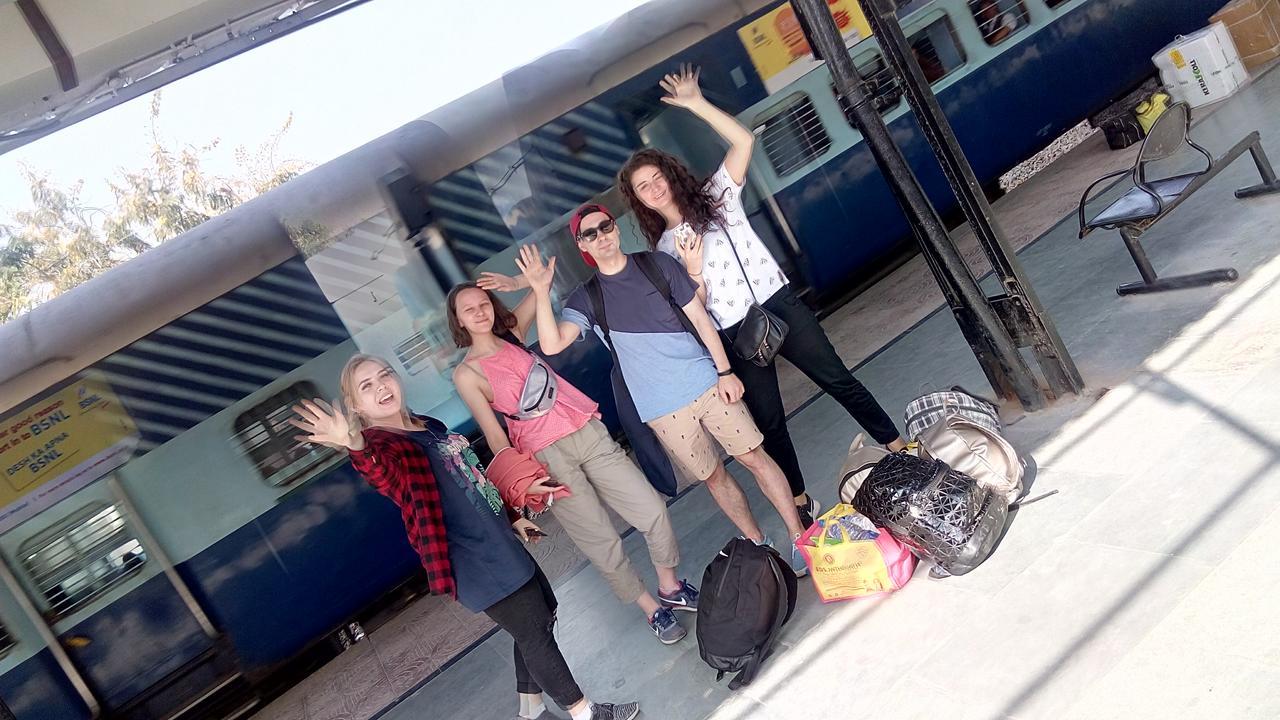 ג'איפור Lazy Mozo Backpackers Hostel מראה חיצוני תמונה