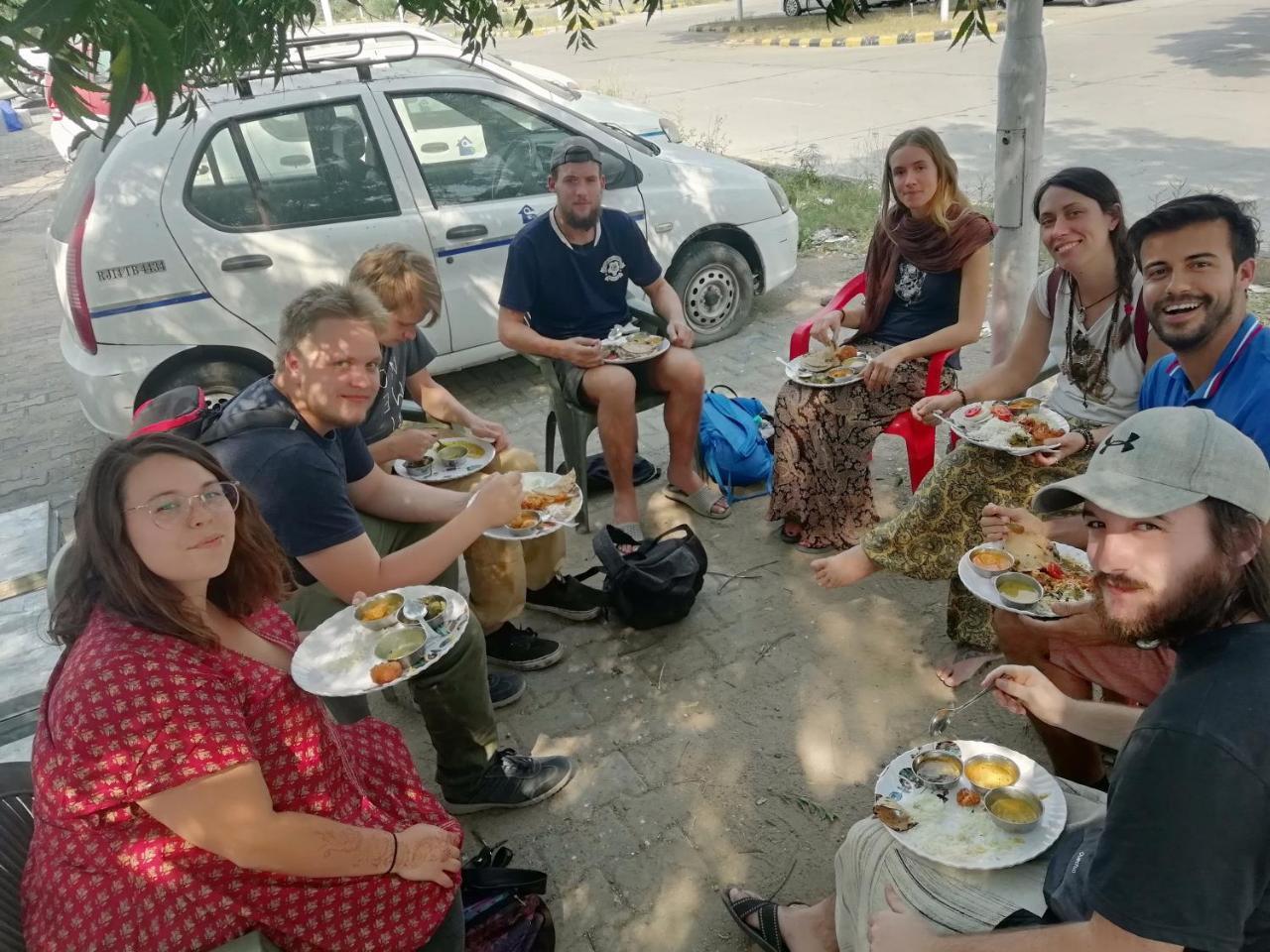 ג'איפור Lazy Mozo Backpackers Hostel מראה חיצוני תמונה